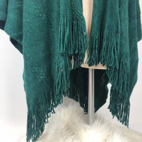World Market Emerald Green Wrap - Picture 5 of 8